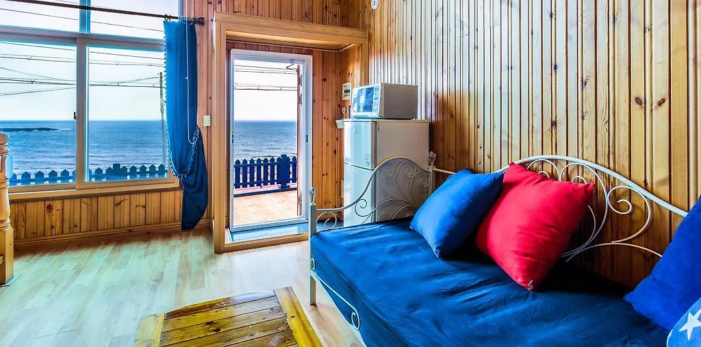 Santorini Pension Čedžu