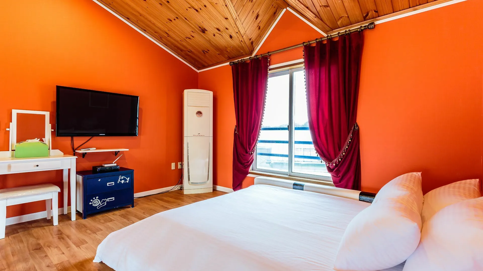 Semesterbostad Santorini Pension Jeju